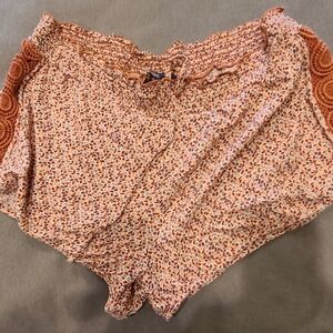 American Eagle Outfitters shorts XL